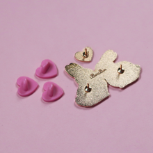 Load image into Gallery viewer, Kissing Buns - Valentine Love Buns | Enamel Pin