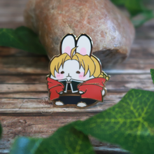 Load image into Gallery viewer, Bunward Belric - Cosplay Buns | Enamel Pin
