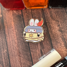 Load image into Gallery viewer, Praise the Bun - Cosplay Buns | Enamel Pin
