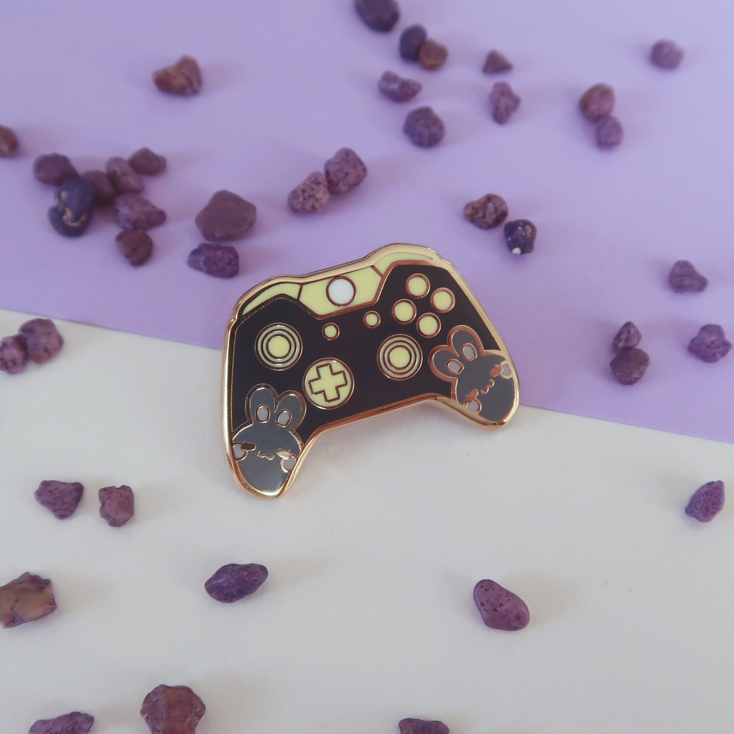 Controller Bunson - Video Game Buns | Enamel Pin