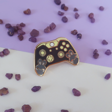 Load image into Gallery viewer, Controller Bunson - Video Game Buns | Enamel Pin

