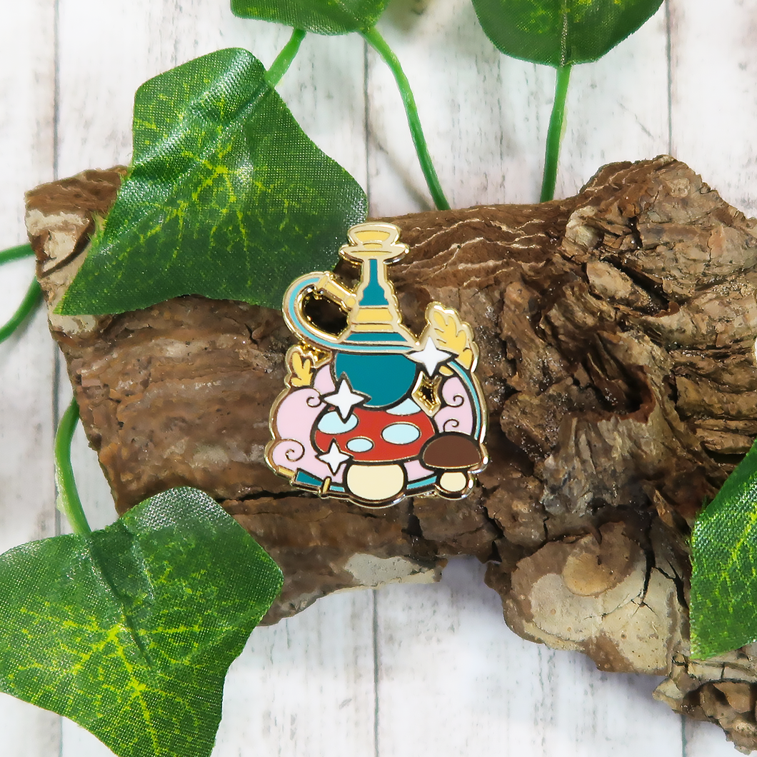 Mushroom Hookah - BunBun in Wonderland | Enamel Pin